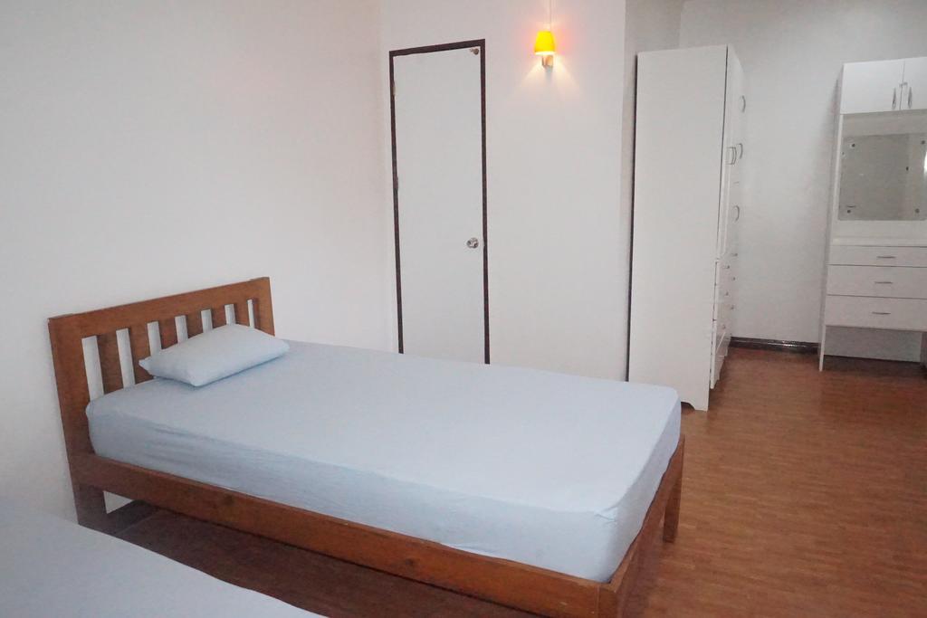 E-Mo Dormitory Hostel Cebu Екстериор снимка