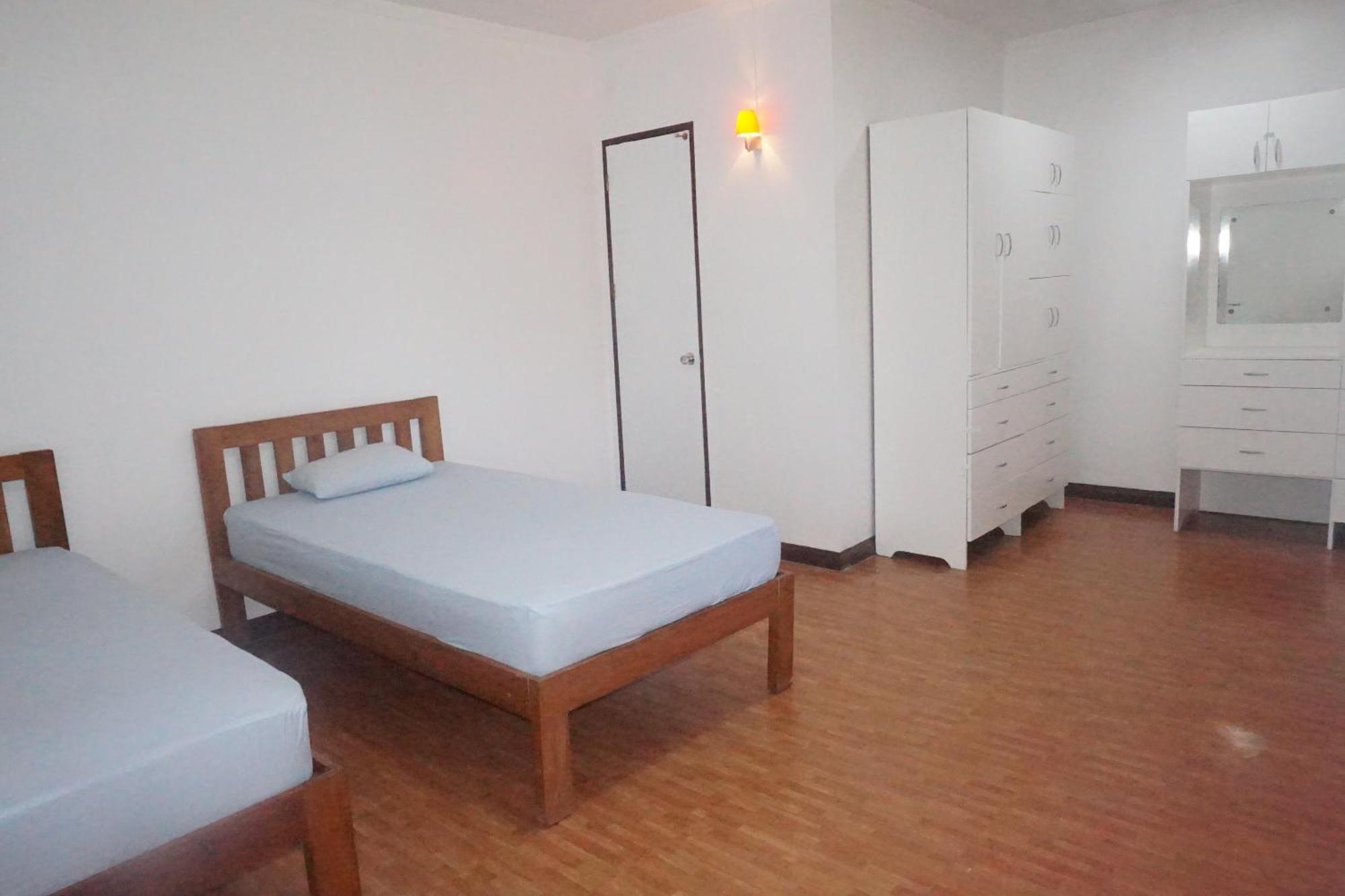 E-Mo Dormitory Hostel Cebu Екстериор снимка