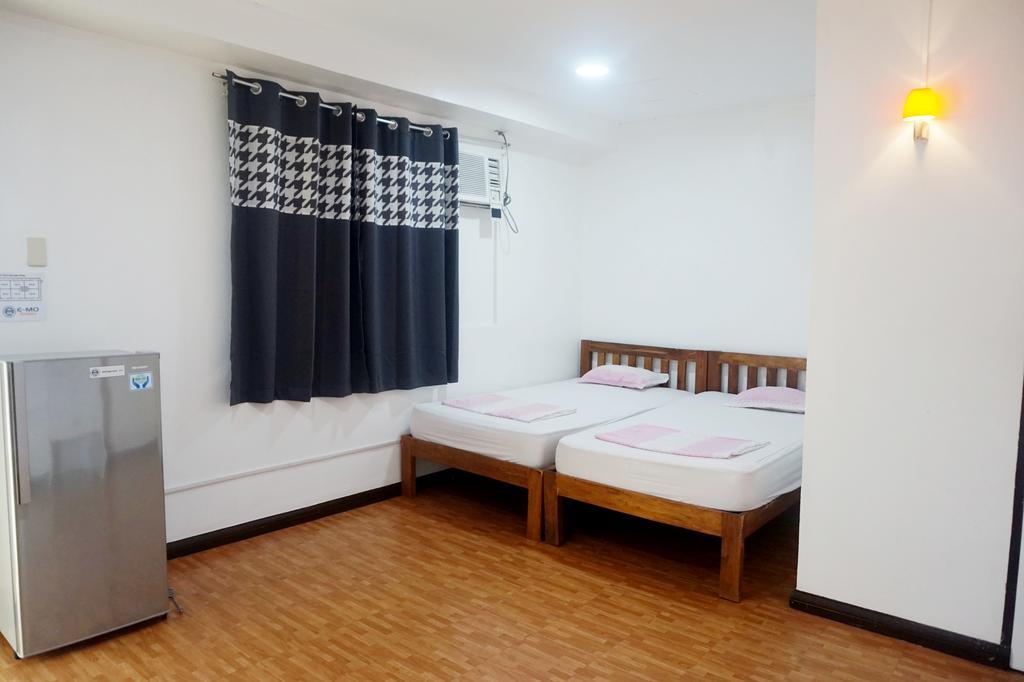 E-Mo Dormitory Hostel Cebu Екстериор снимка