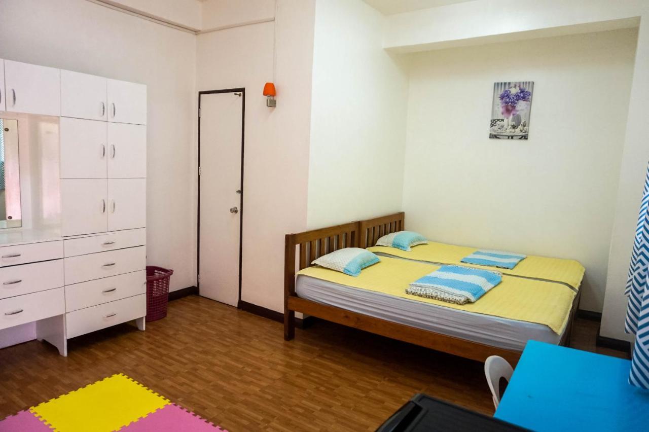 E-Mo Dormitory Hostel Cebu Екстериор снимка