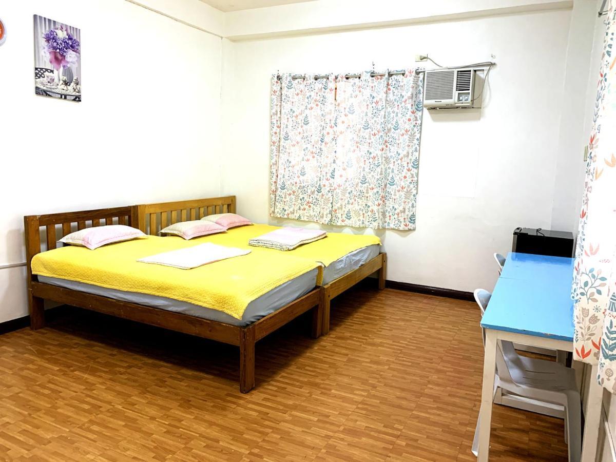 E-Mo Dormitory Hostel Cebu Екстериор снимка